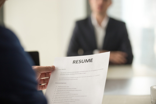 How to Build a Resume: Structure and Advice